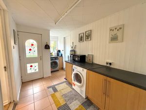 Photo 12- click for photo gallery